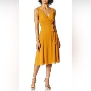 Show Me Your Mumu Elegant Boho Chic Solid Yellow Knee-Length Dress – Large, NWT